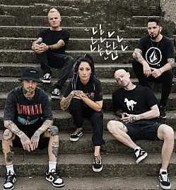 LOUNA в Алматы