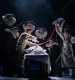 Спектакль “Фауст” в Москве